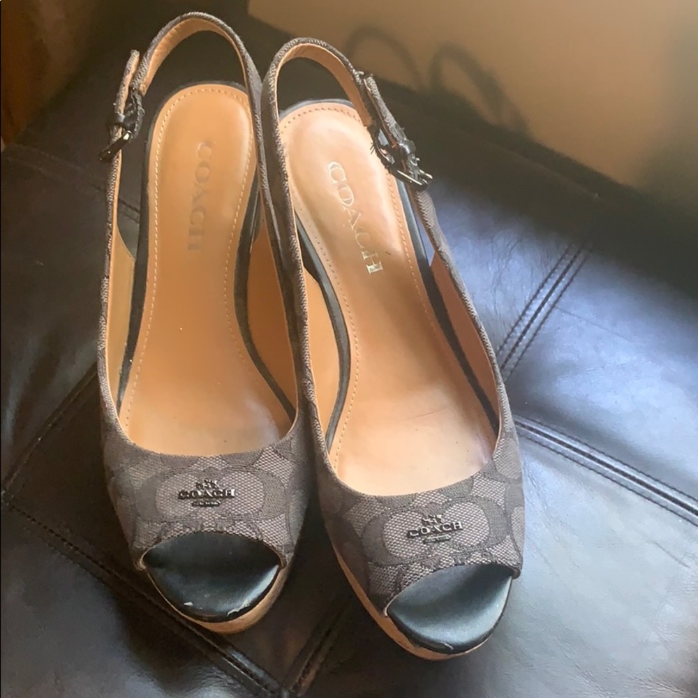 BARELY WORN - Coach Platforms size 8